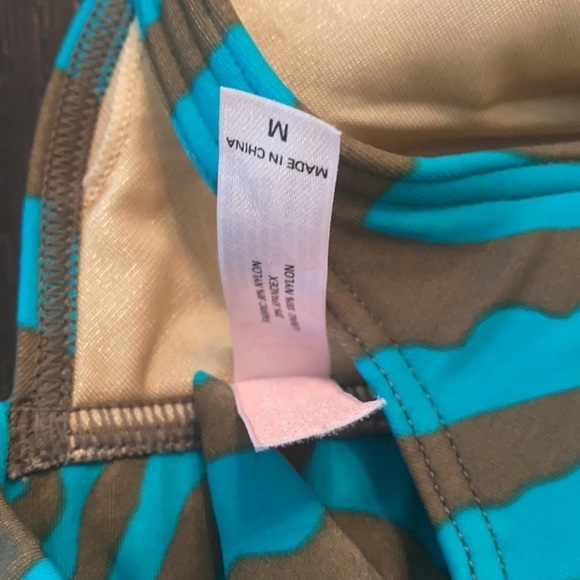 Victoria’s Secret Halter bikin - Picture 4 of 5